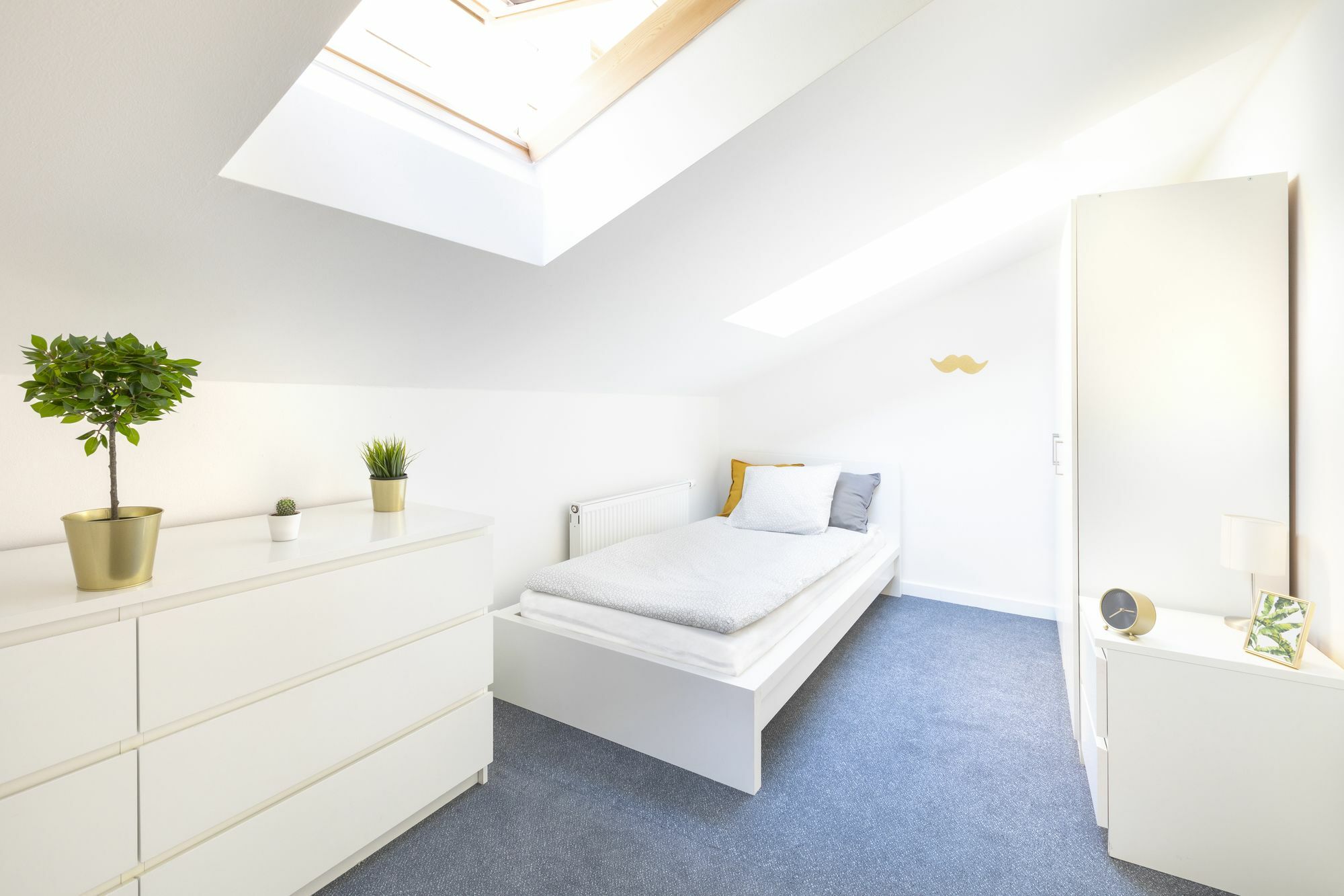 Little Tom Apartments プラハ エクステリア 写真